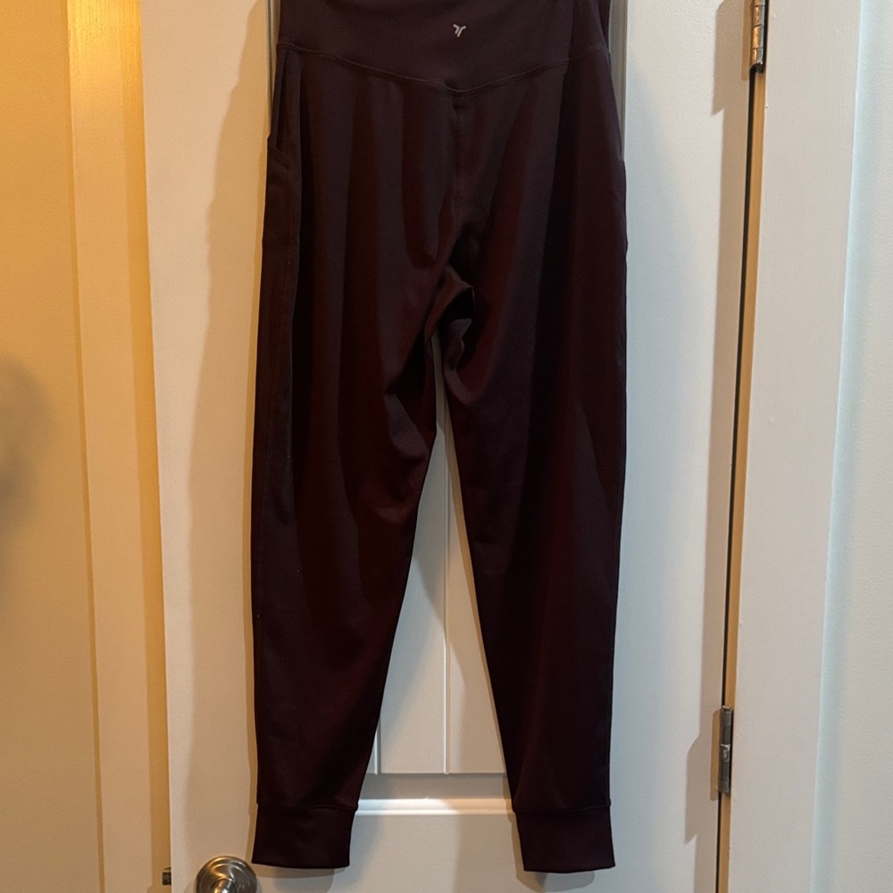 Comfortable High Rise  Joggers. - Picture 2 of 5